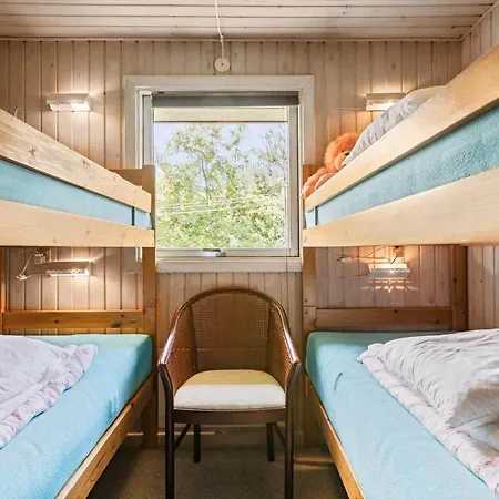 Bl721-pandrup-rodhus-skolevej-32 * Pandrup